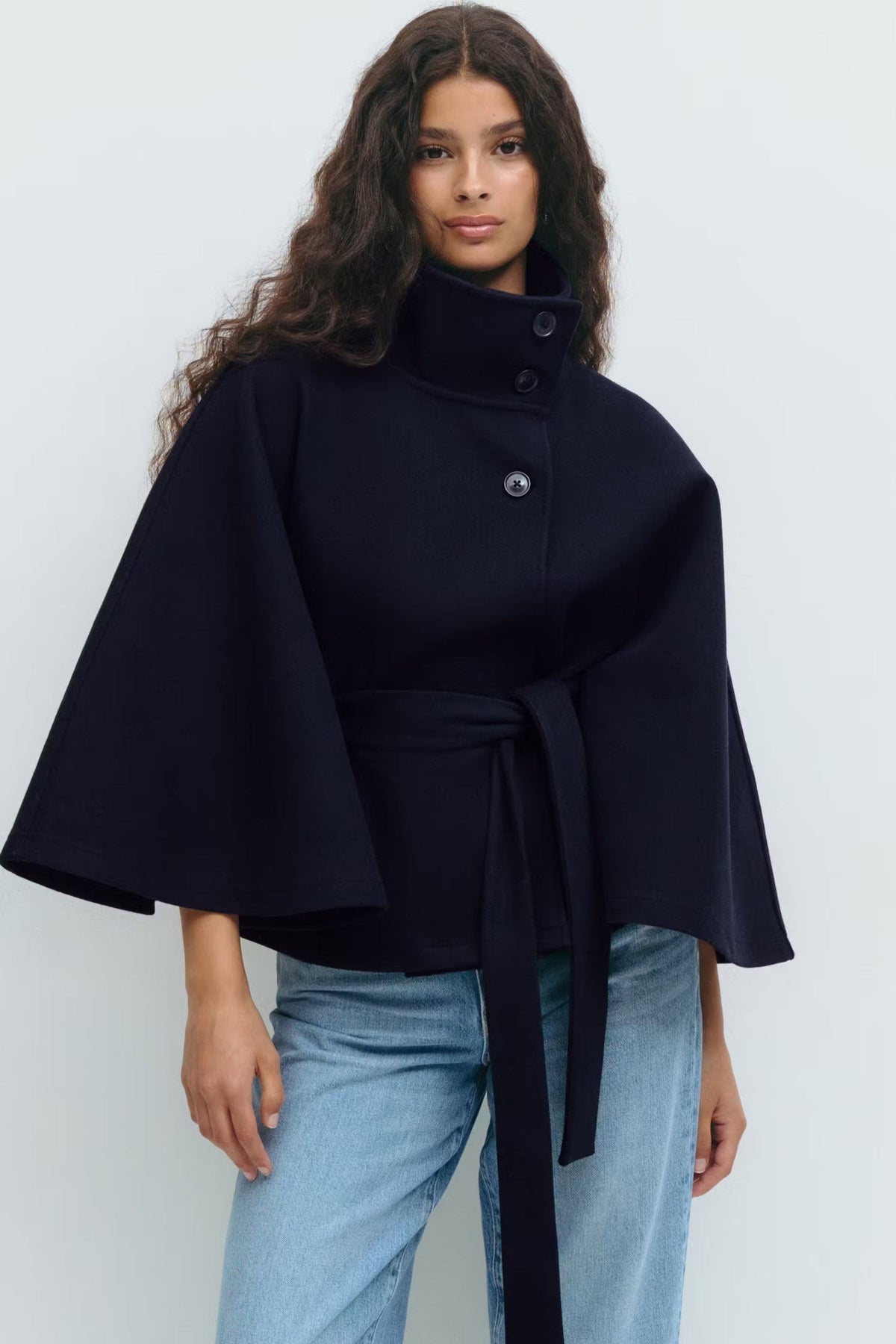 Manteau Cape Femme À Col Montant Et Ceinture Ajustable