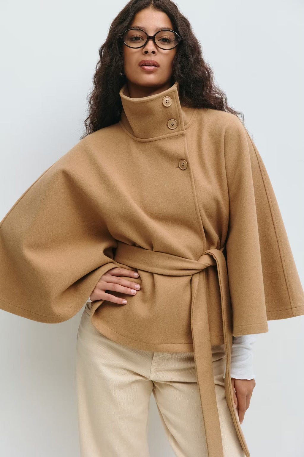 Manteau Cape Femme À Col Montant Et Ceinture Ajustable
