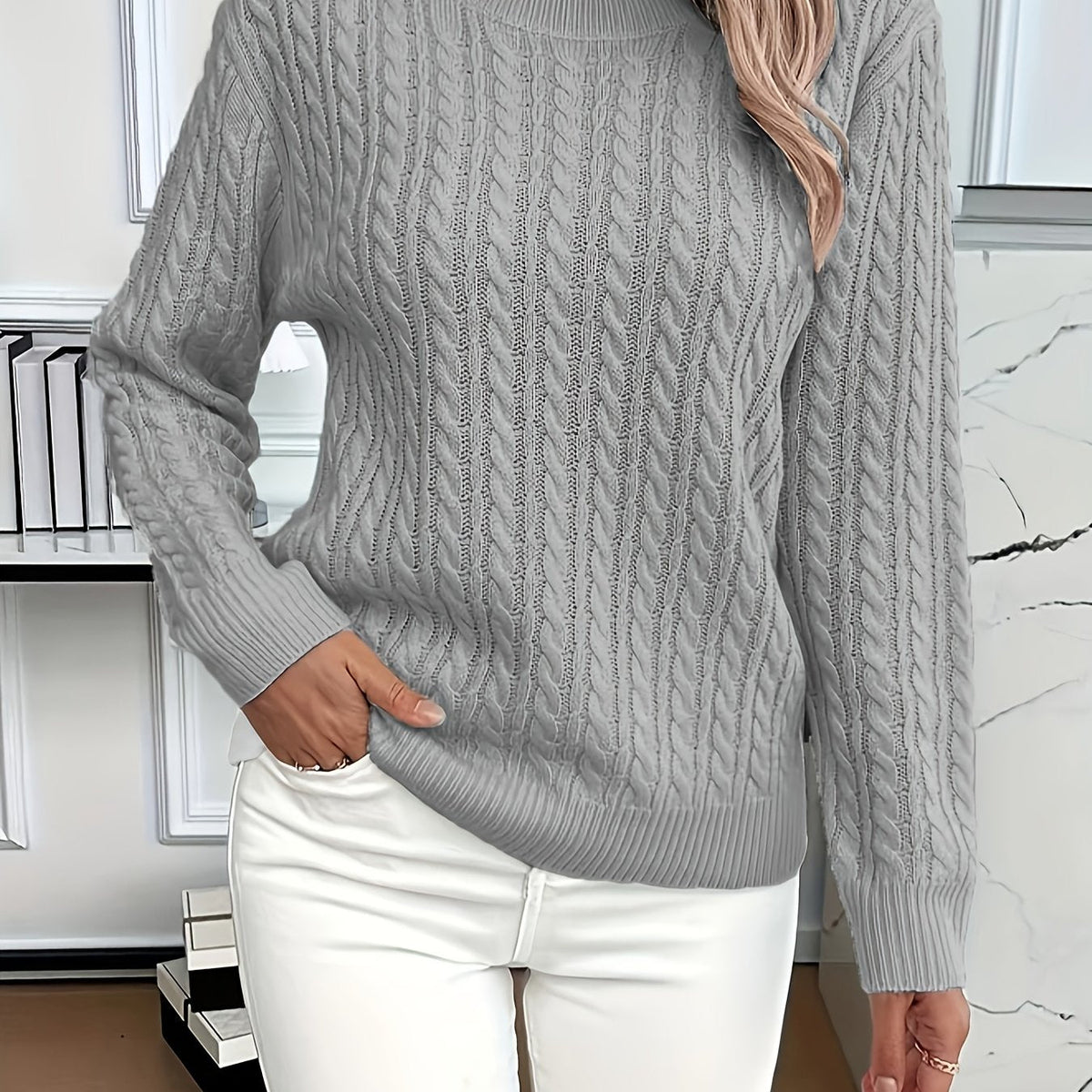 Pull Femme En Maille Torsadée À Col Rond