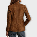 Blazer Femme En Daim Marron Coupe Ajustée Et Boutonnée