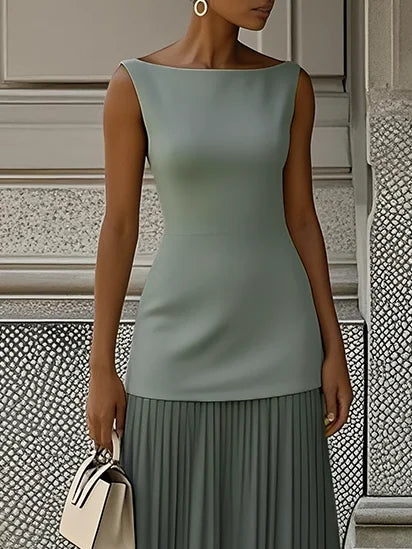 Robe longue plissée sans manches pour femme