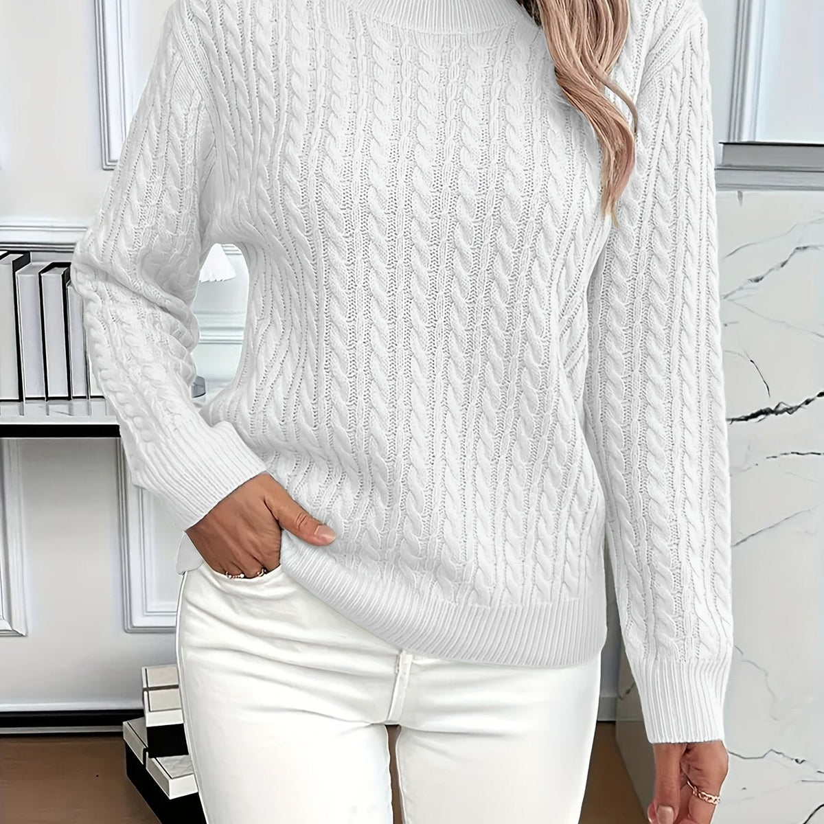 Pull Femme En Maille Torsadée À Col Rond