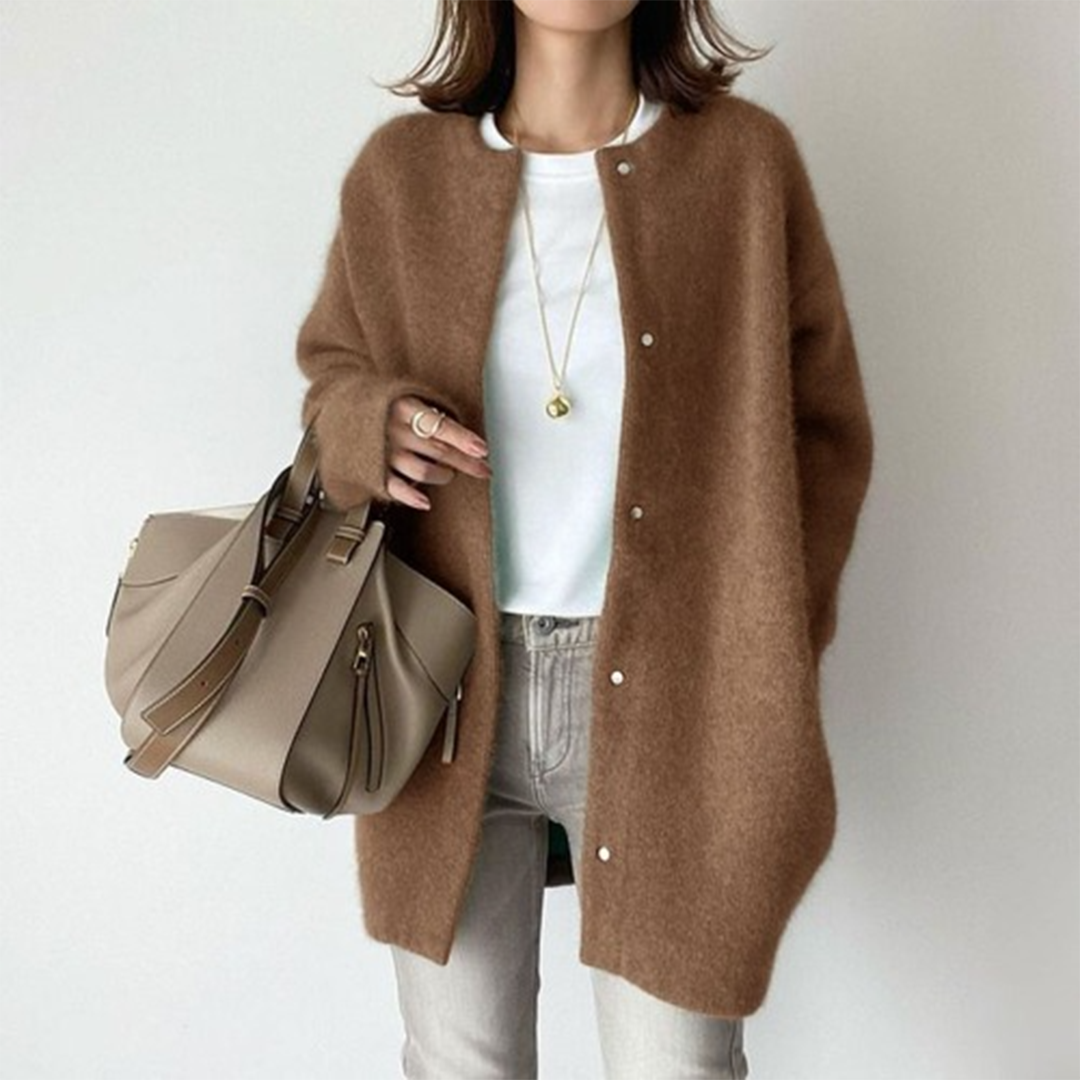 Cardigan en cachemire doux et léger pour femme