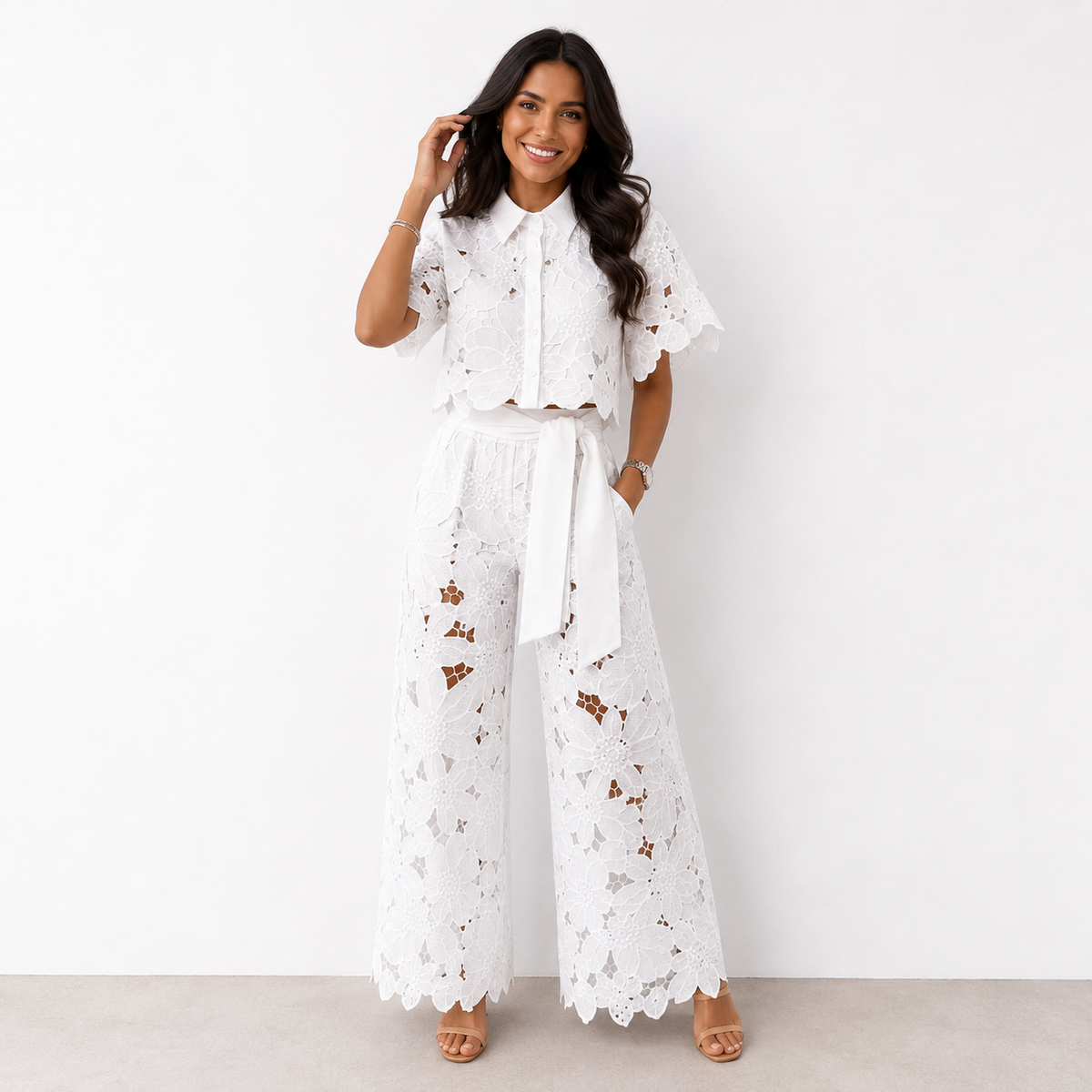 Ensemble fluide en dentelle florale pour femme