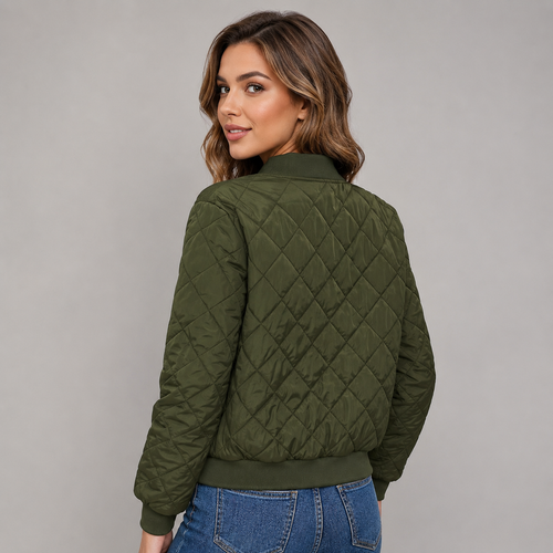Blouson court matelassé à losanges et bords côtelés pour femme