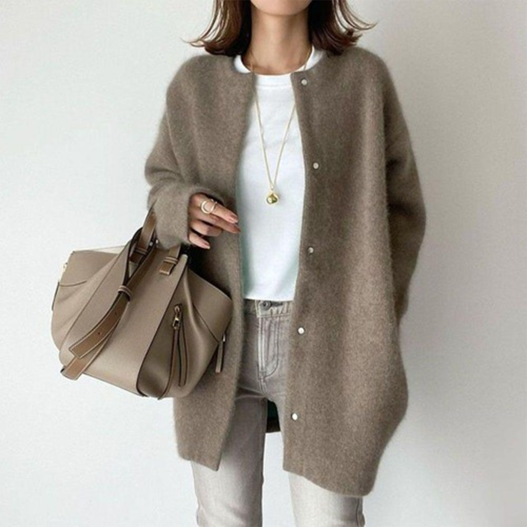 Cardigan en cachemire doux et léger pour femme