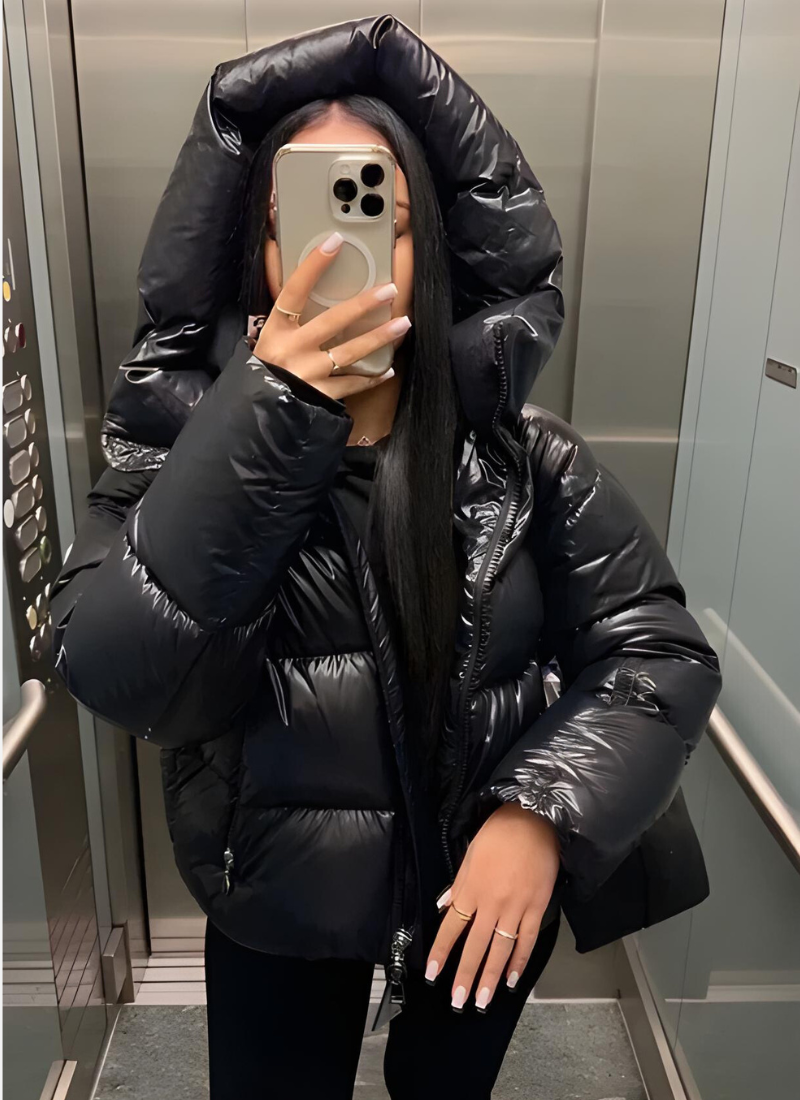 Doudoune Femme Légère Matelassée Coupe Ajustée Brillante