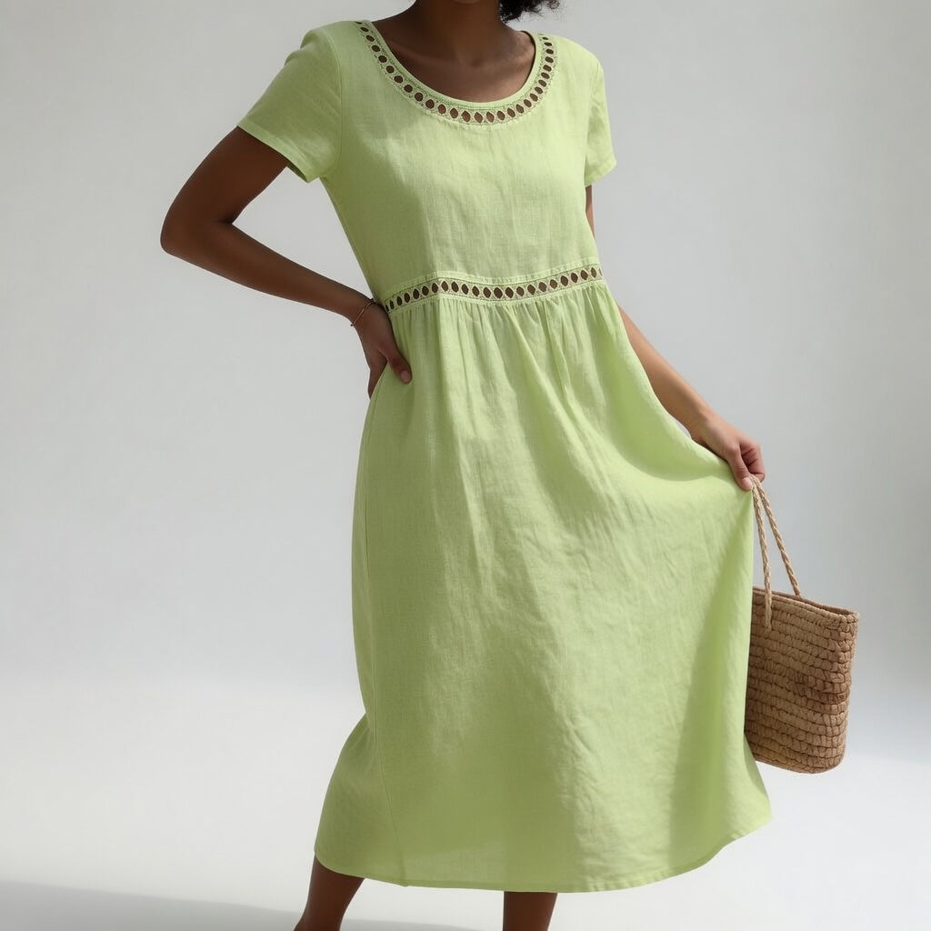 Robe en coton brodée à coupe empire pour femme