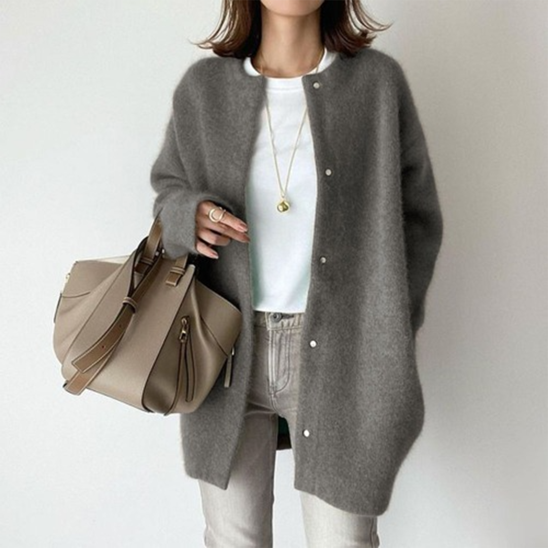 Cardigan en cachemire doux et léger pour femme