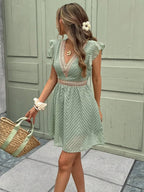 Robe Été Femme Courte À Col V Et Finitions Crochet