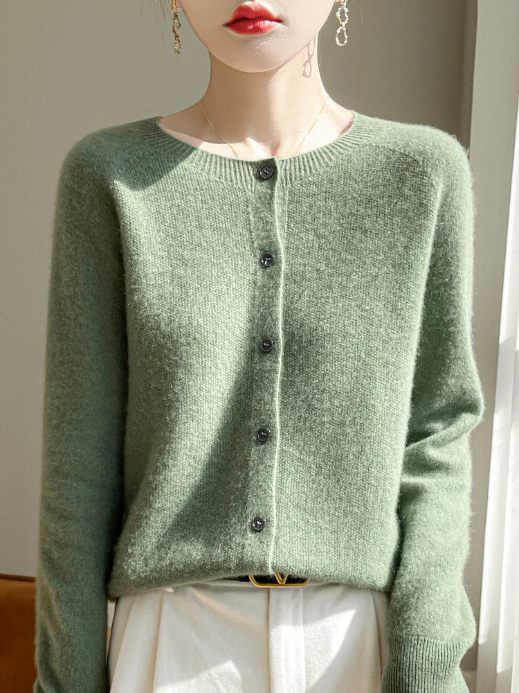 Gilet boutonné en maille fine pour femme