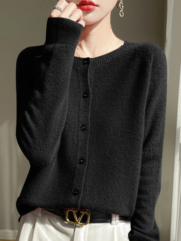Gilet boutonné en maille fine pour femme