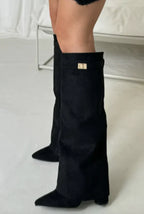 Bottes Hautes Femme En Daim À Talon Compensé Et Boucle Dorée