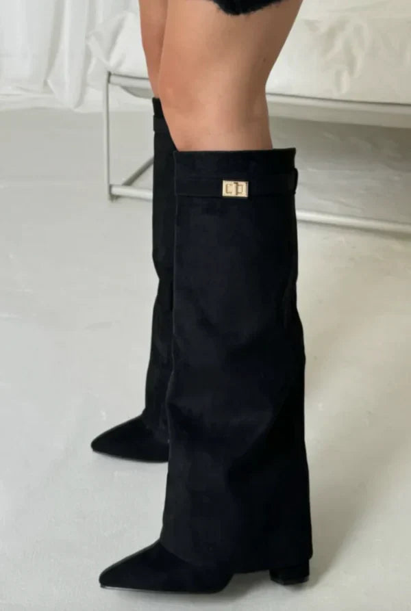 Bottes Hautes Femme En Daim À Talon Compensé Et Boucle Dorée