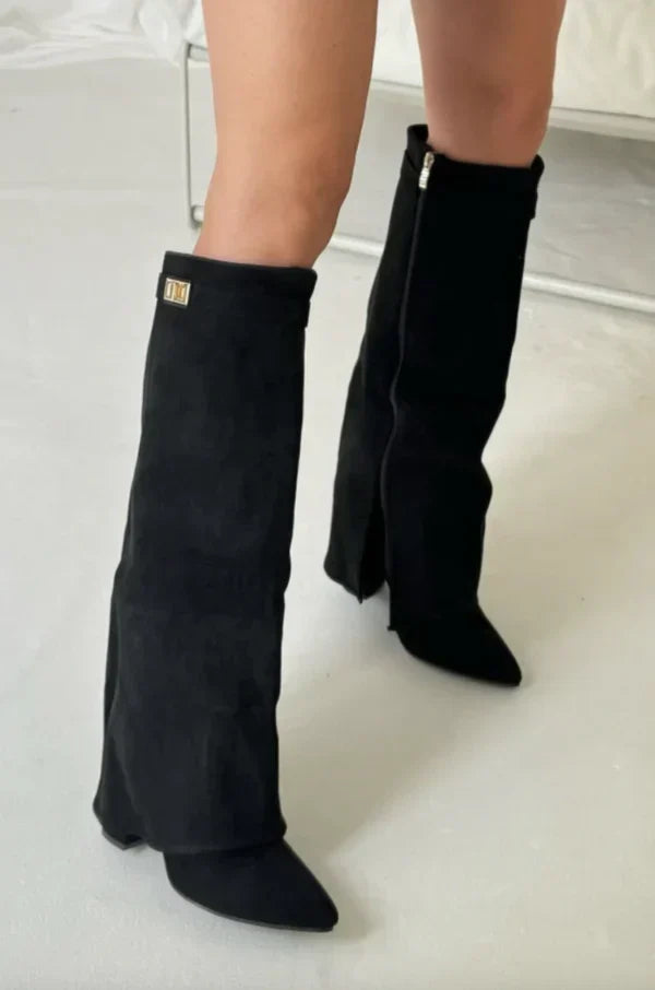 Bottes Hautes Femme En Daim À Talon Compensé Et Boucle Dorée