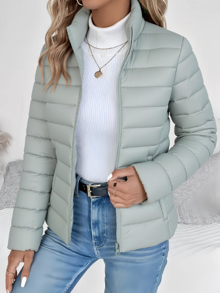 Veste Matelassée Femme Légère À Col Montant Et Finition Mate