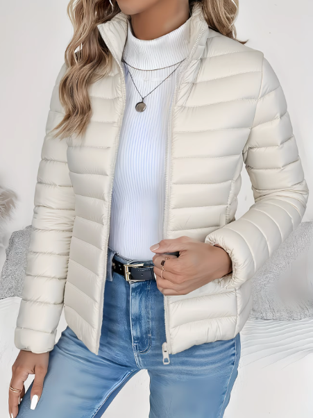 Veste Matelassée Femme Légère À Col Montant Et Finition Mate