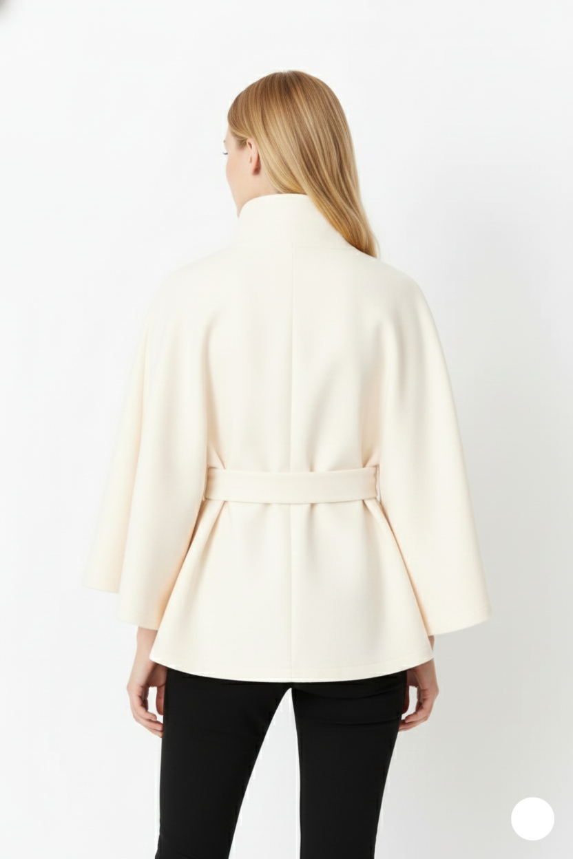 Manteau en laine à col élégant et coupe cintrée pour femme