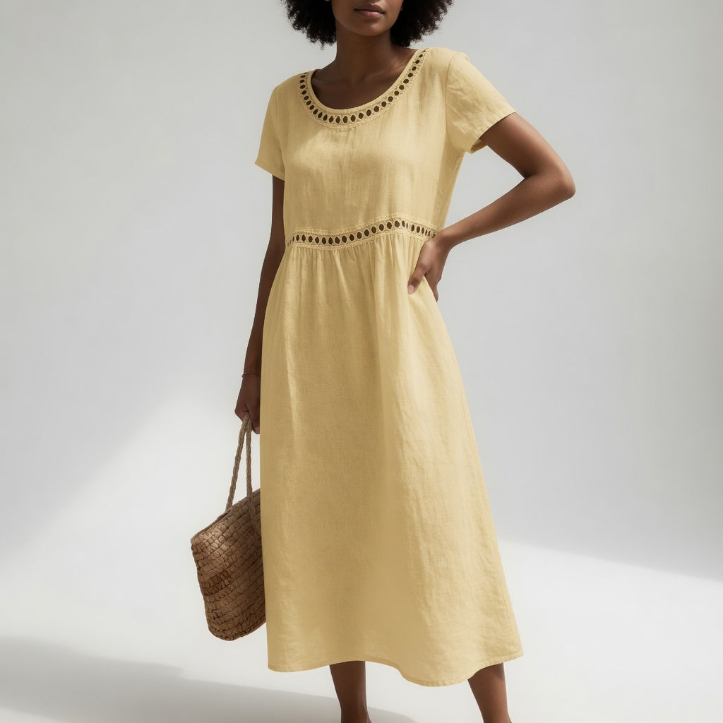 Robe en coton brodée à coupe empire pour femme