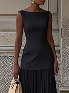 Robe longue plissée sans manches pour femme