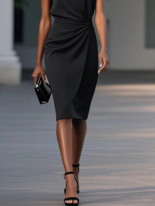 Robe Midi Femme Drapée À Décolleté Ouvert Et Coupe Ajustée
