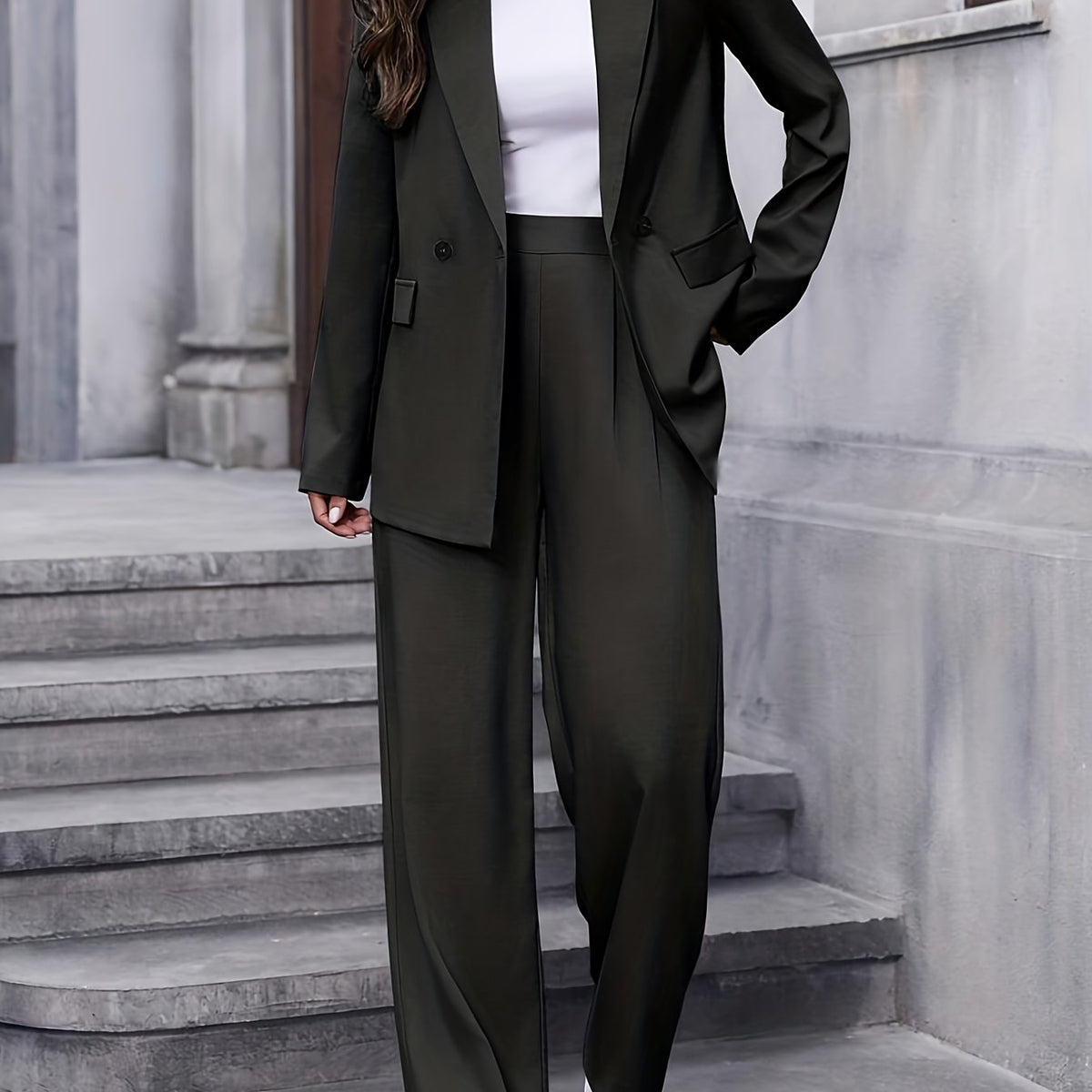 Ensemble Tailleur Élégant Femme À Col Revers