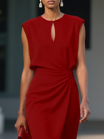 Robe Midi Femme Drapée À Décolleté Ouvert Et Coupe Ajustée