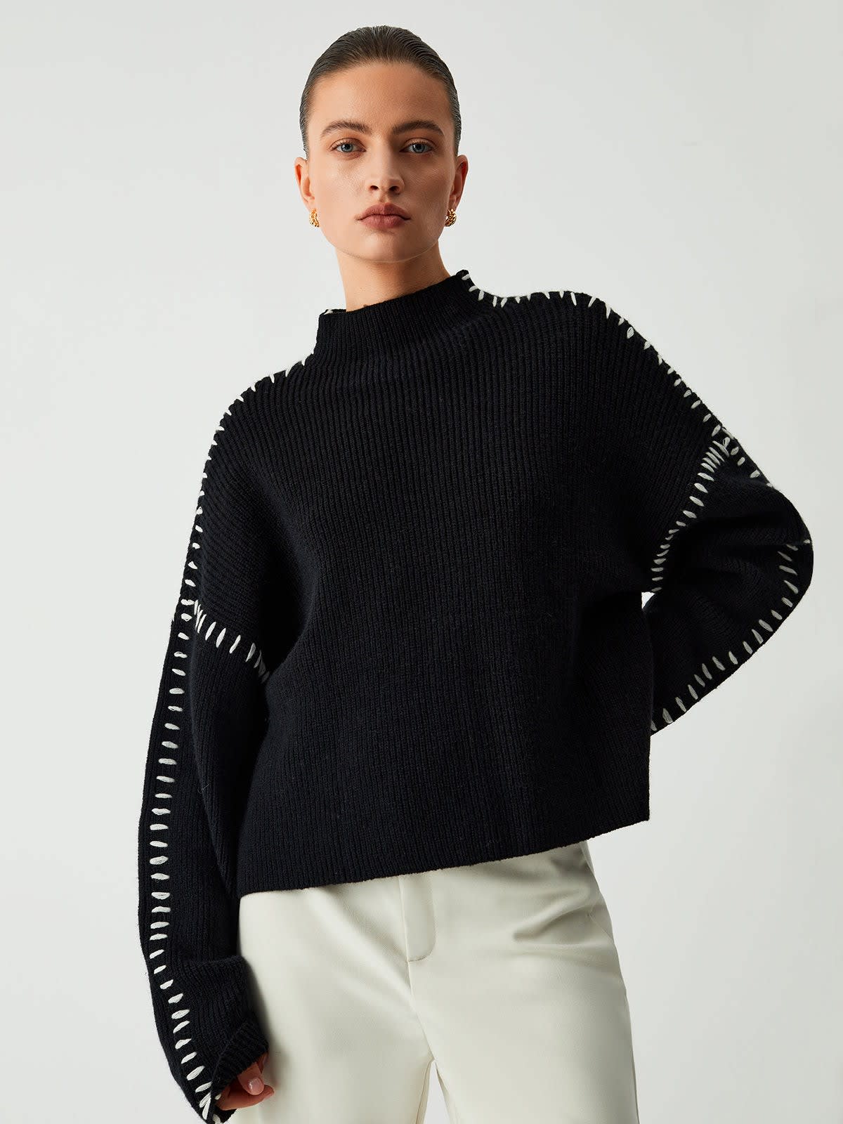 Pull Femme En Grosse Maille Côtelée À Surpiqûres Contrastées
