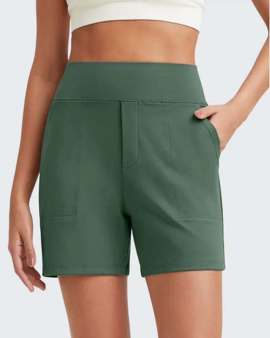Short taille haute à poches profondes pour femme