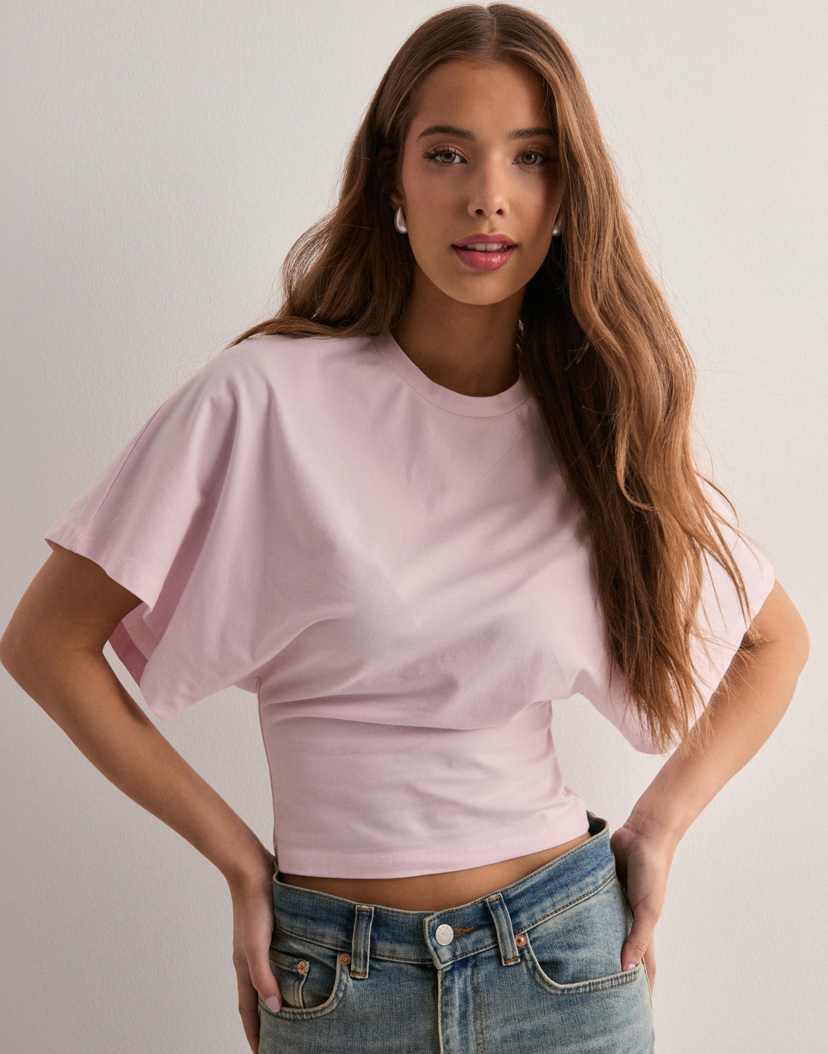 T-Shirt Femme À Manches Évasées Et Coupe Cintrée