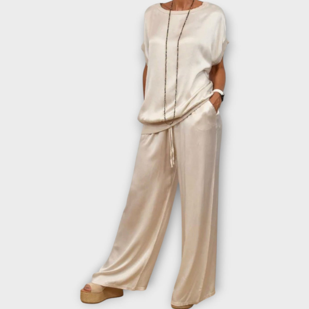 Ensemble Femme En Satin Haut Et Pantalon Large Fluide