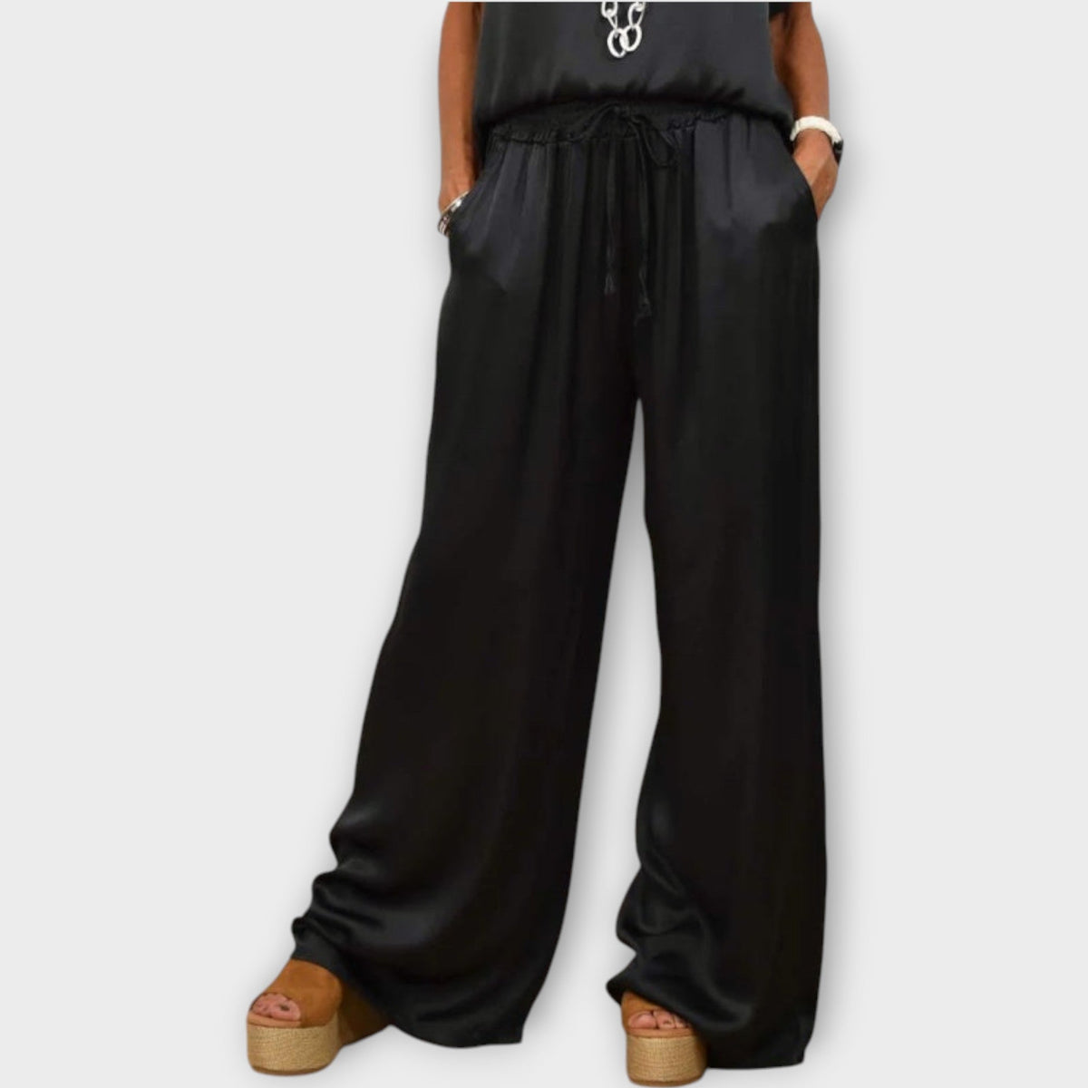 Ensemble Femme En Satin Haut Et Pantalon Large Fluide