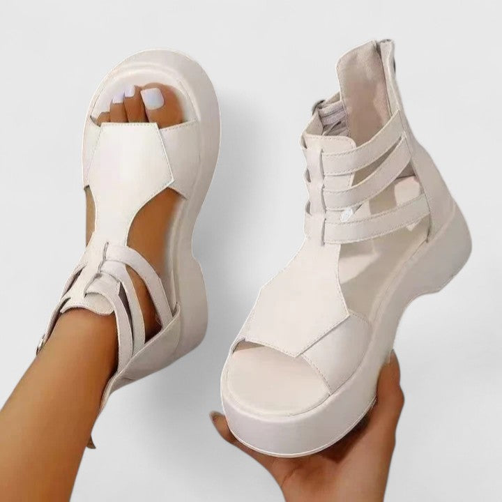 Sandales à plateforme et brides croisées à boucles pour femme