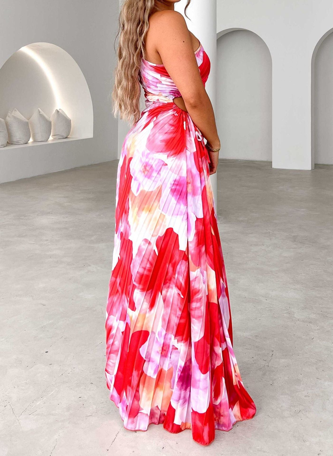 Women's asymmetric long dress with print