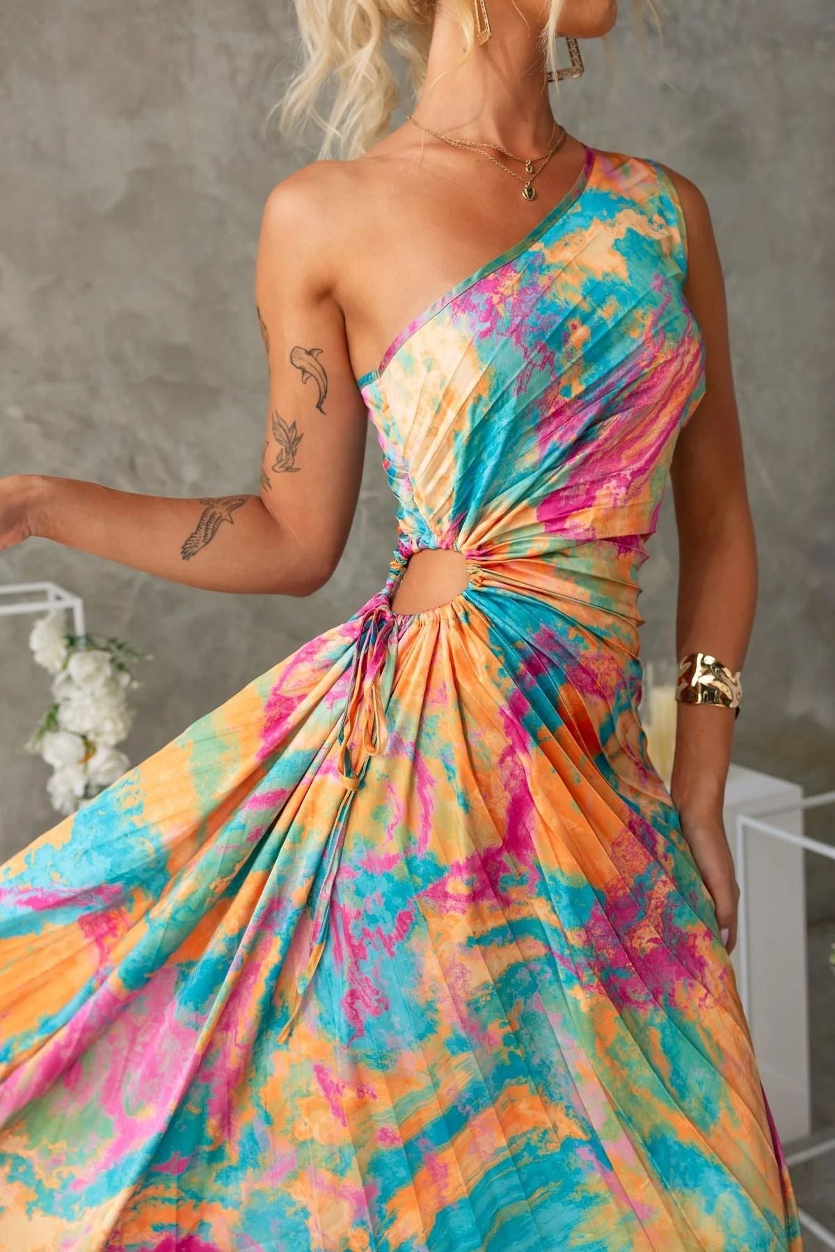 Women's asymmetric long dress with print