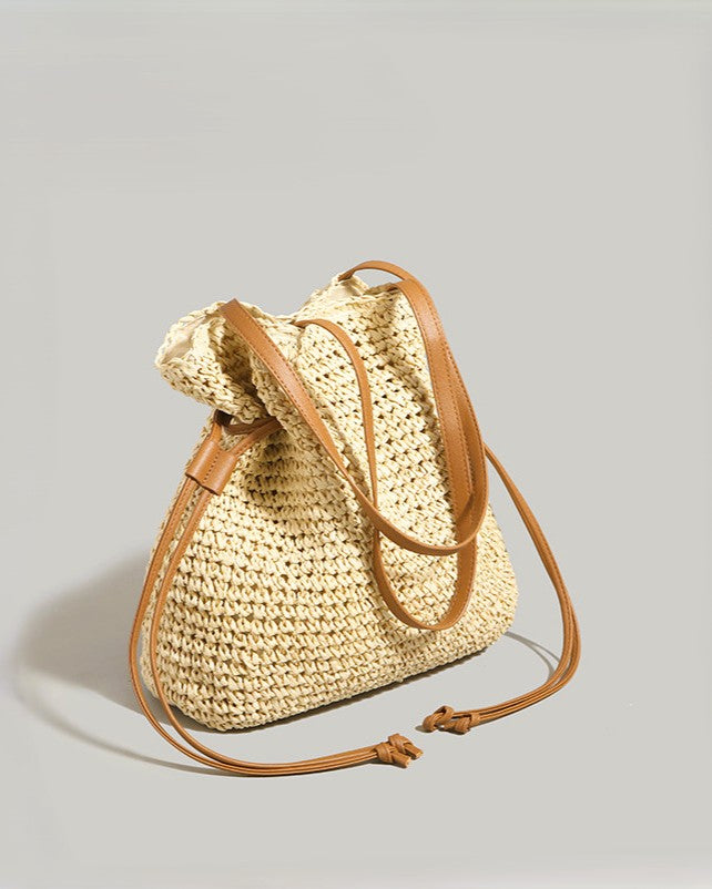 Women's bucket bag with drawstring closure