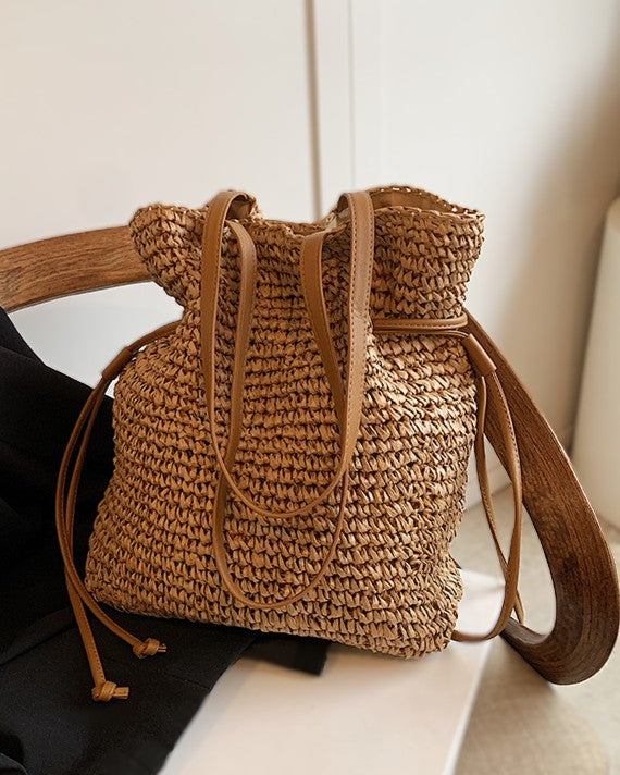 Women's bucket bag with drawstring closure