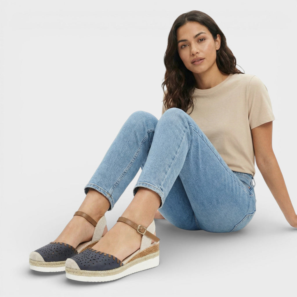 Women's closed-toe wedge espadrille sandals with perforated upper and braided sole