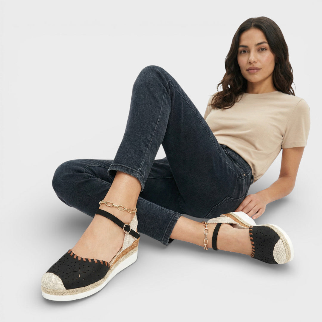Women's closed-toe wedge espadrille sandals with perforated upper and braided sole