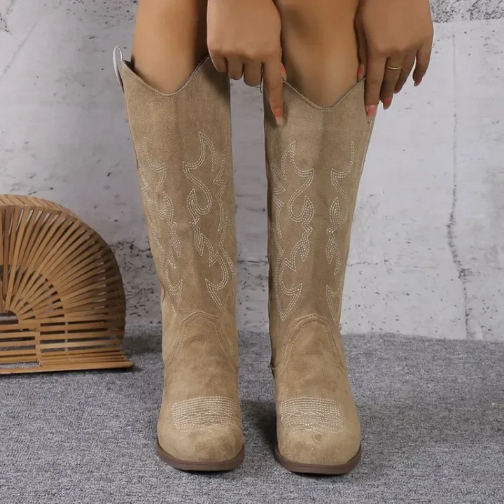 Women's cowboy boots with pull-on shaft