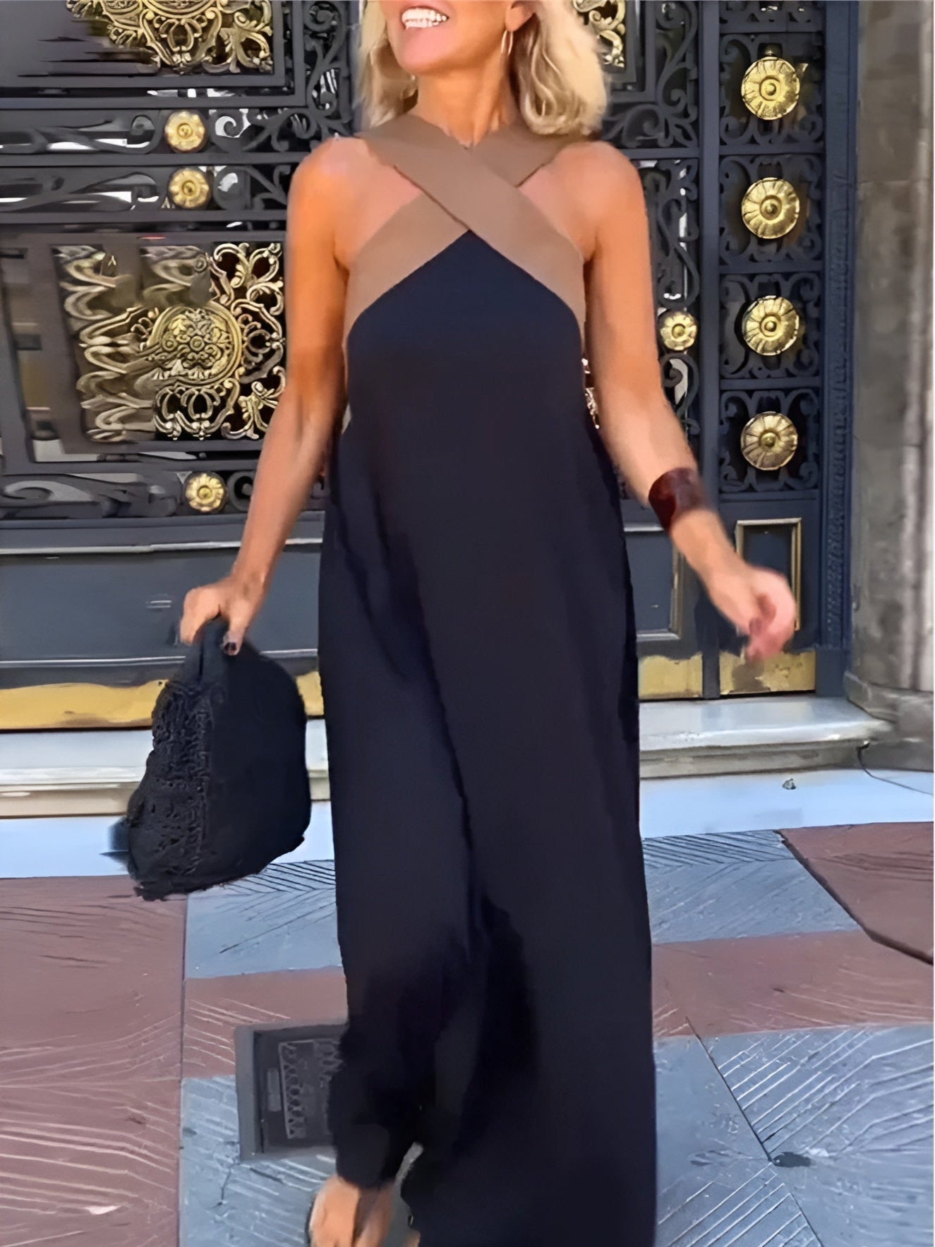 Women's halter neck sleeveless maxi dress
