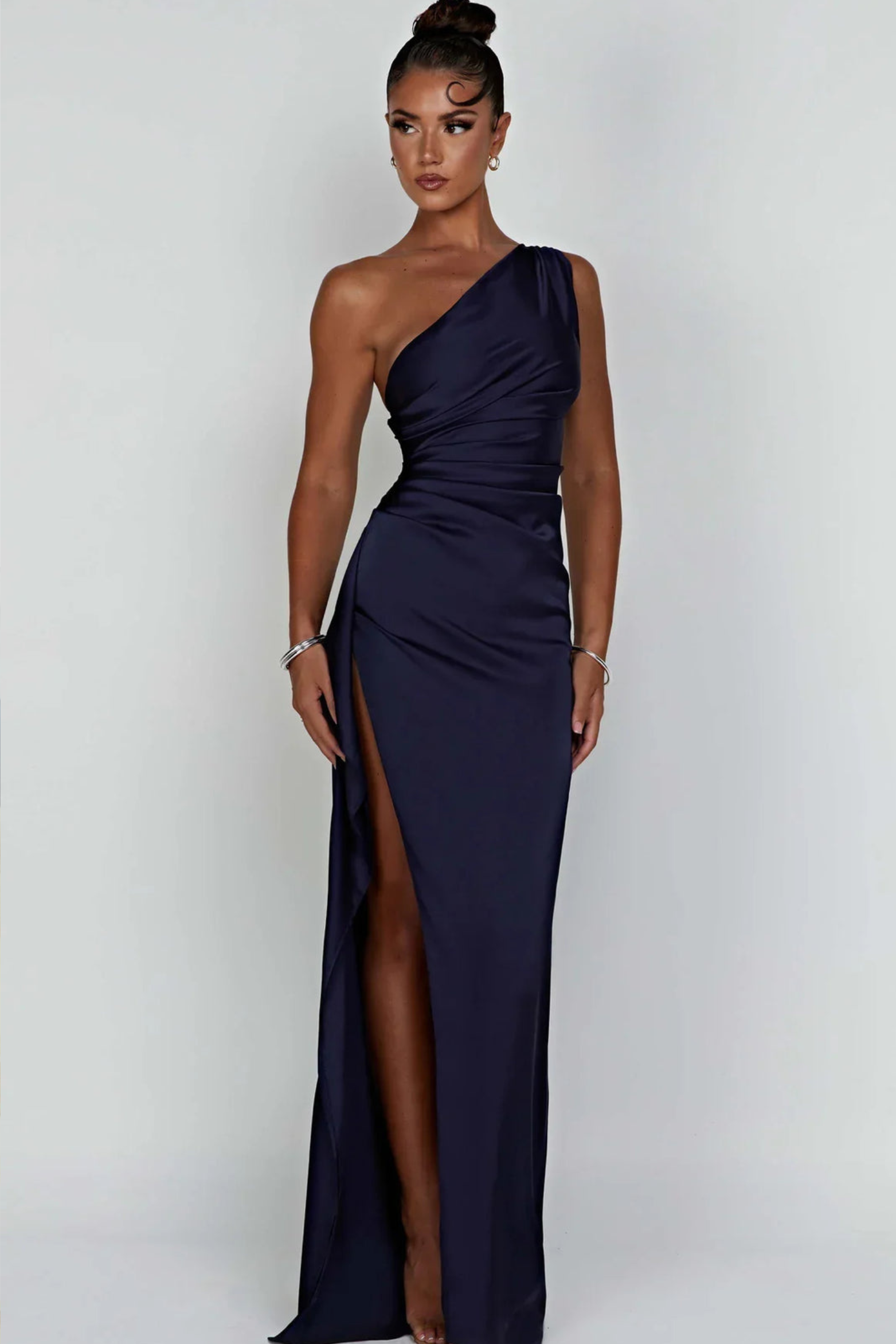 Women's one-shoulder asymmetric dress