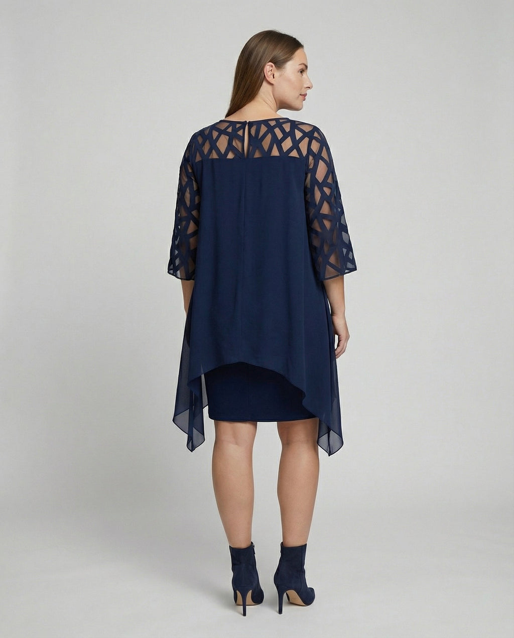 Women's plus-size midi dress