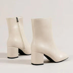 Bottines femme à bout pointu et talon carré