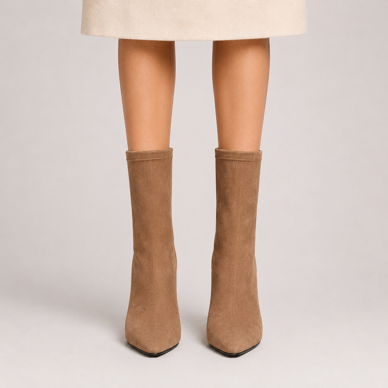 Women's pointed-toe sock ankle boots