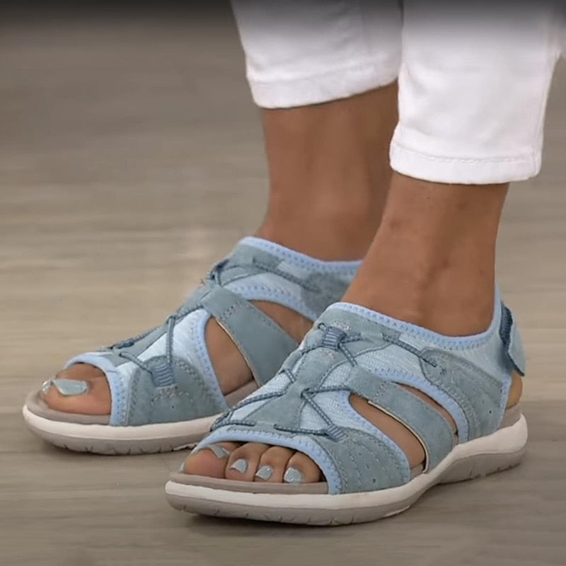 Women's sandals with padded insole and open toe