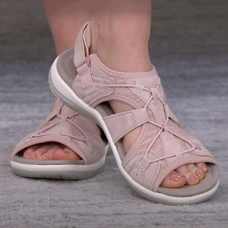 Women's sandals with padded insole and open toe