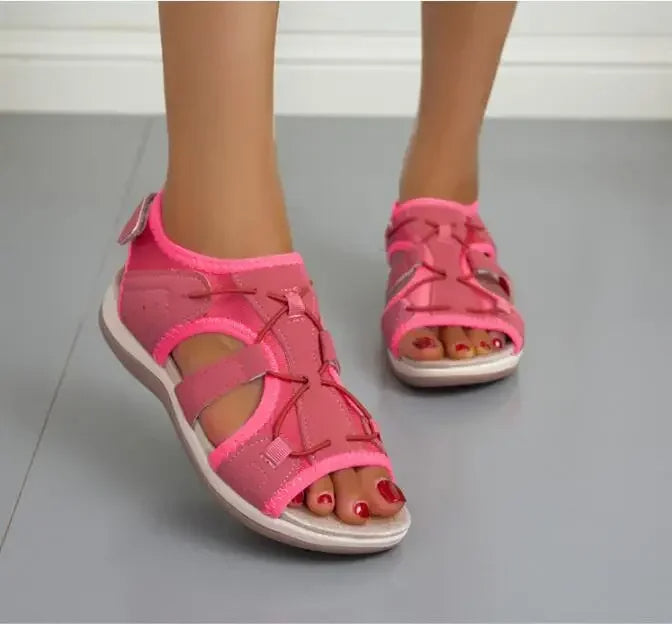 Women's sandals with padded insole and open toe