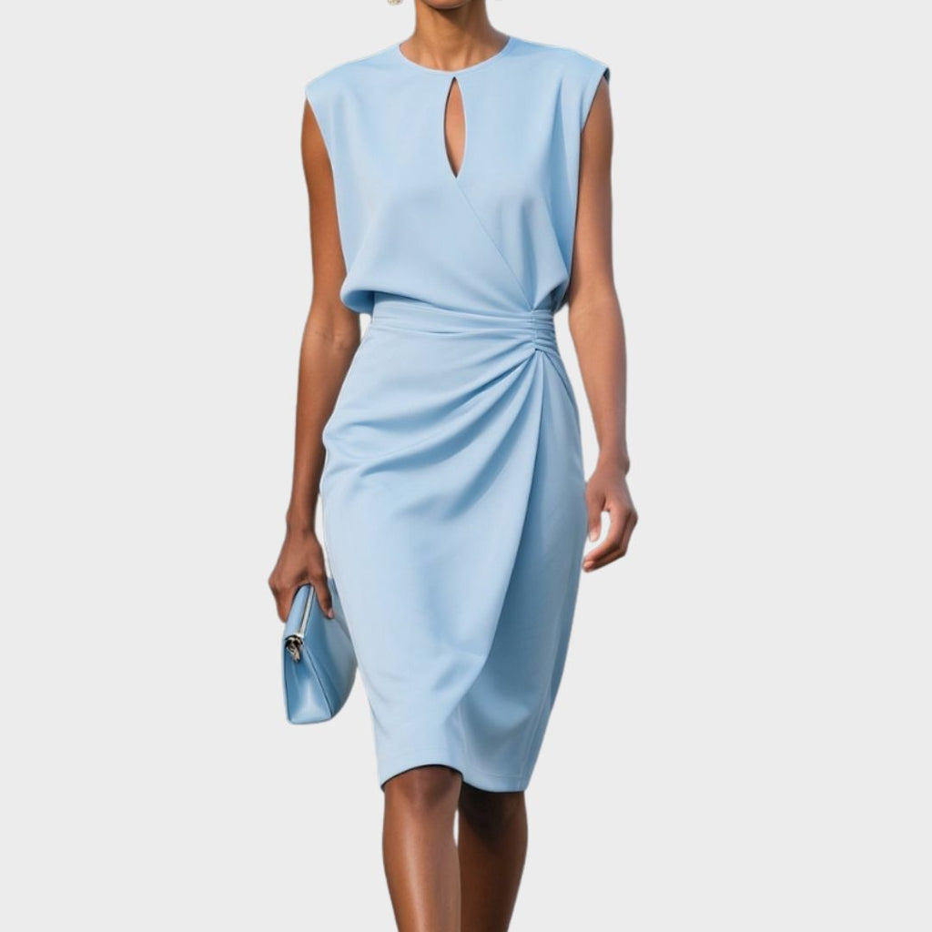 Women's short-sleeve dress with defined waist